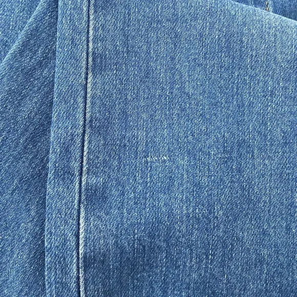 🎉FRAME Claire Denim Cropped Jumpsuit Wide Leg Small - Picture 11 of 16